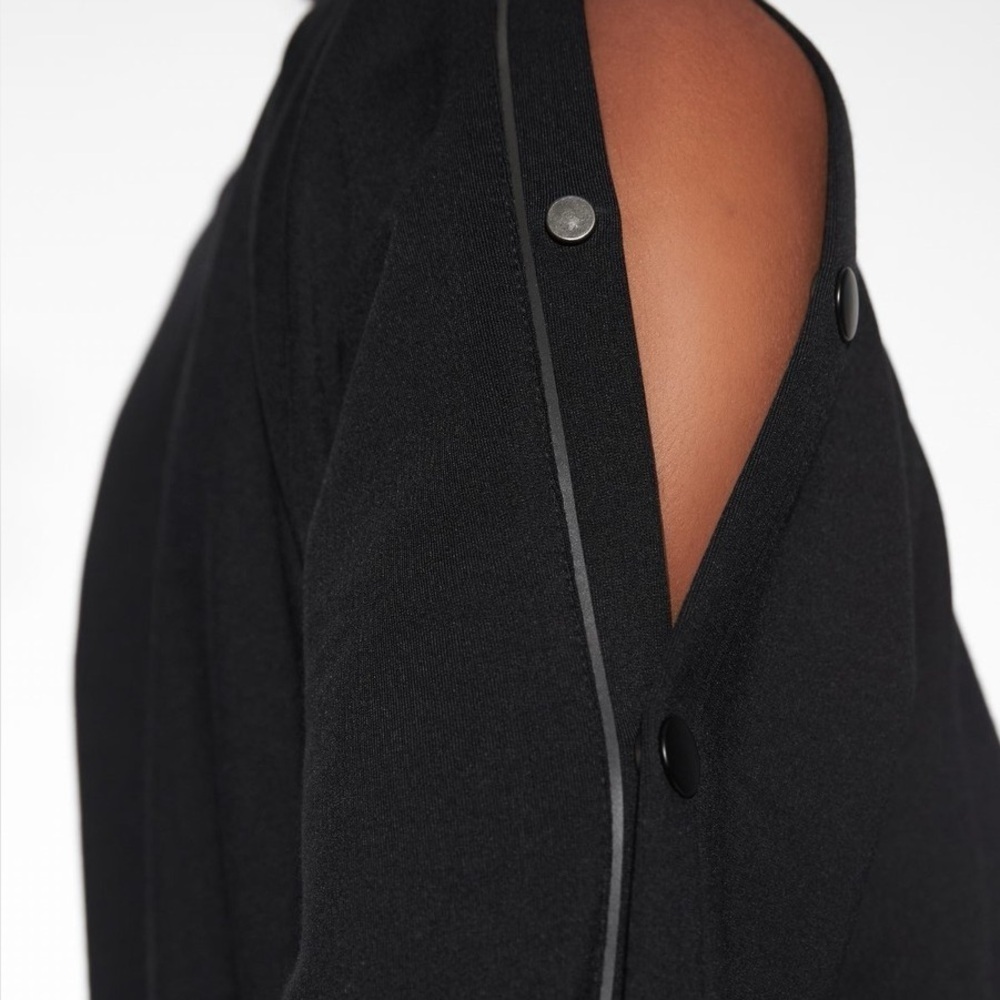 Athleta Black Snappy Sweatshirt - Picture 5 of 15